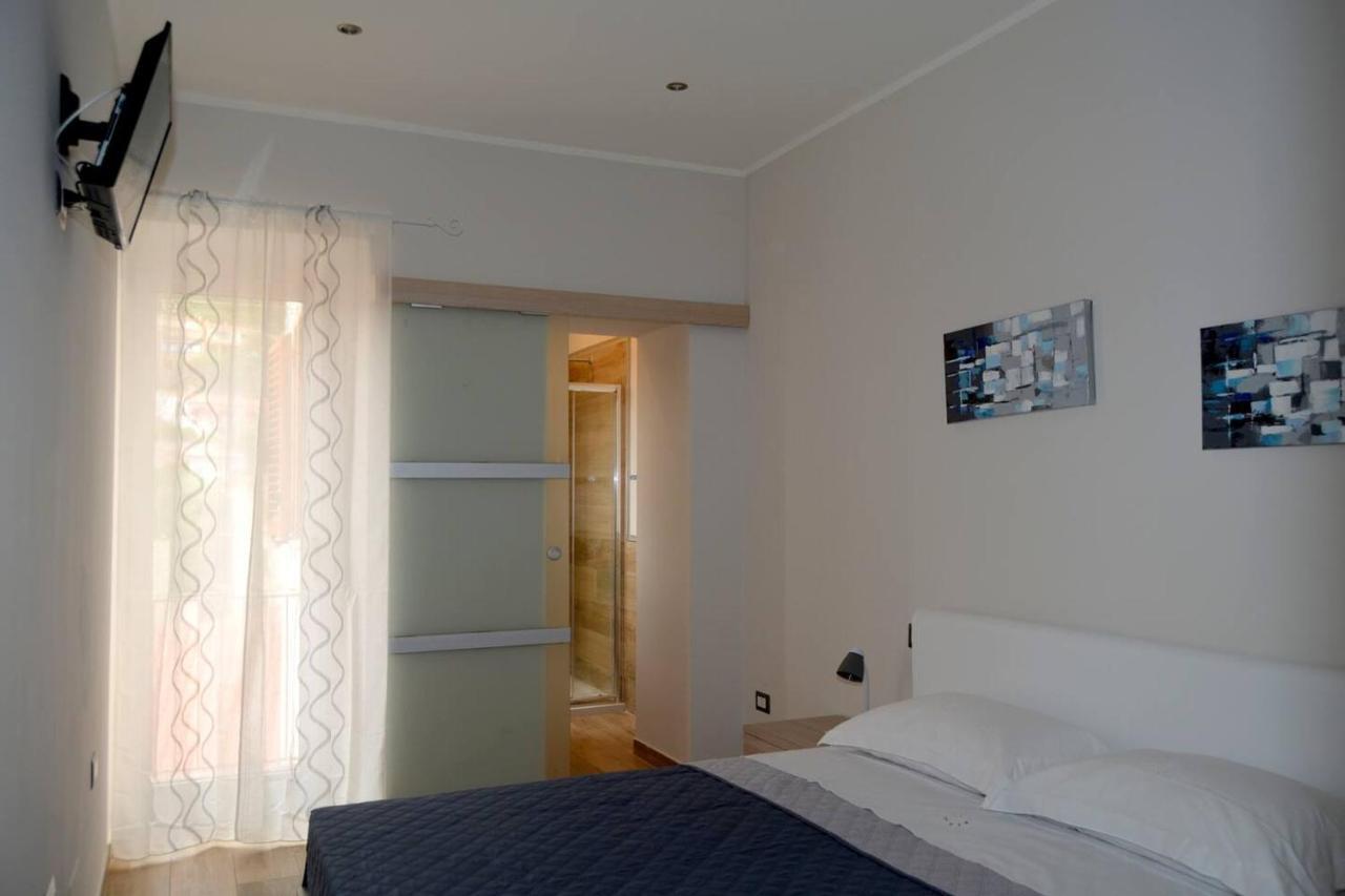 Bed and Breakfast Le Scalette à La Maddalena  Extérieur photo